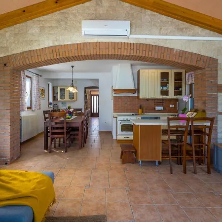 Villa Celeste Nedeščina